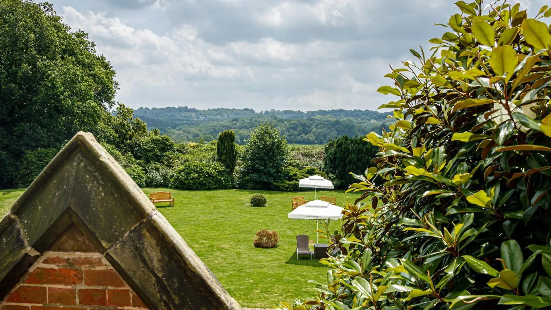 Alexander House Hotel & Utopia Spa Turners Hill 5*,  United Kingdom