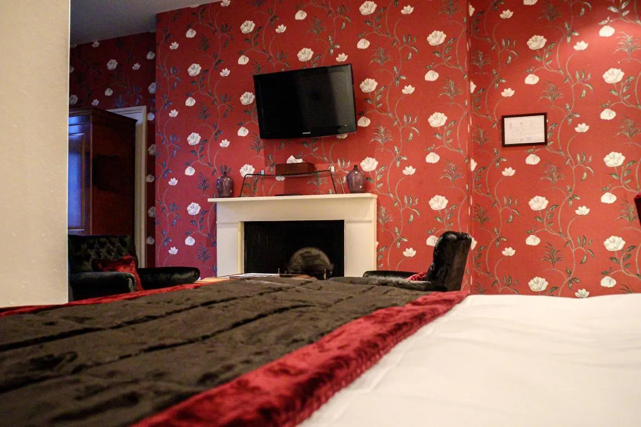 Alexander House Hotel & Utopia Spa Turners Hill 5*,